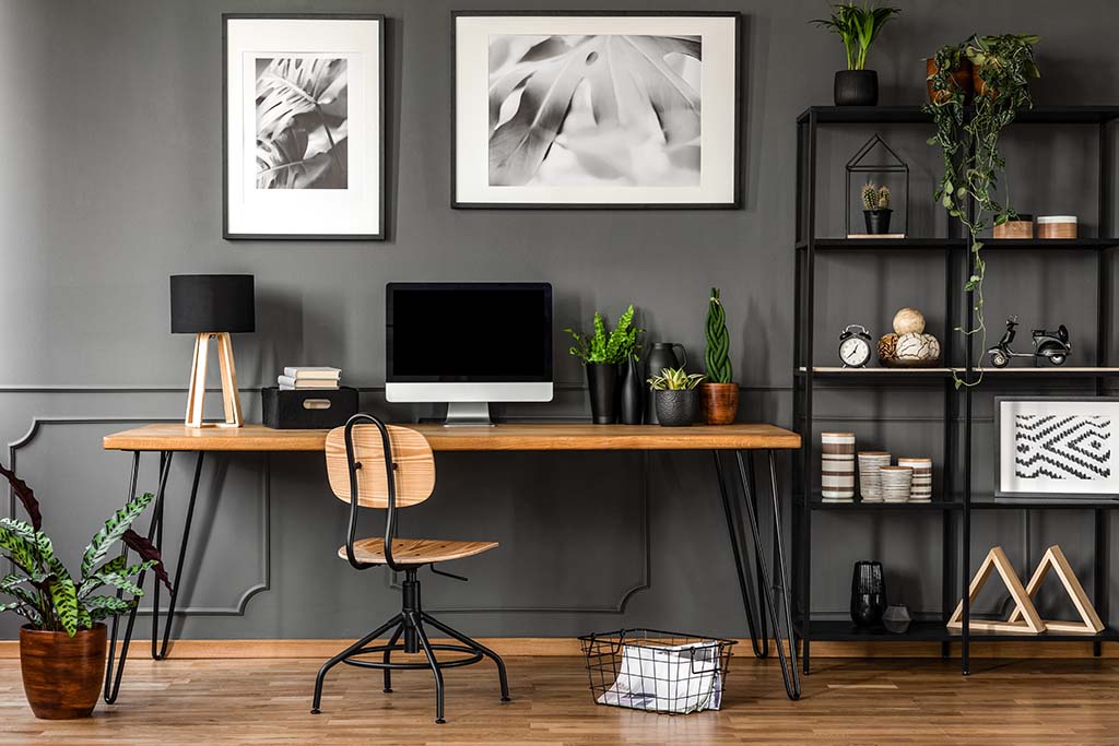 Furniture untuk Ruang Kerja di Rumah