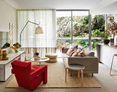 Menyusun Furniture agar Ruangan Terlihat Lebih Luas