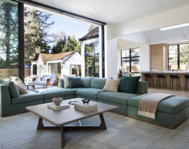 Pesan Furniture Custom