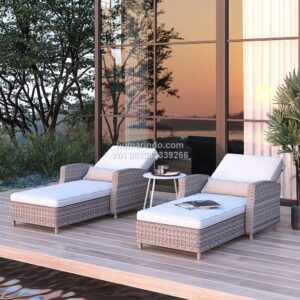 Kursi Santai Lounger Rotan Sintetis Modern Outdoor Aviahna