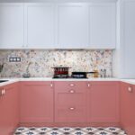 Kitchen Set Berbentuk G Warna Pink Blush dan Putih