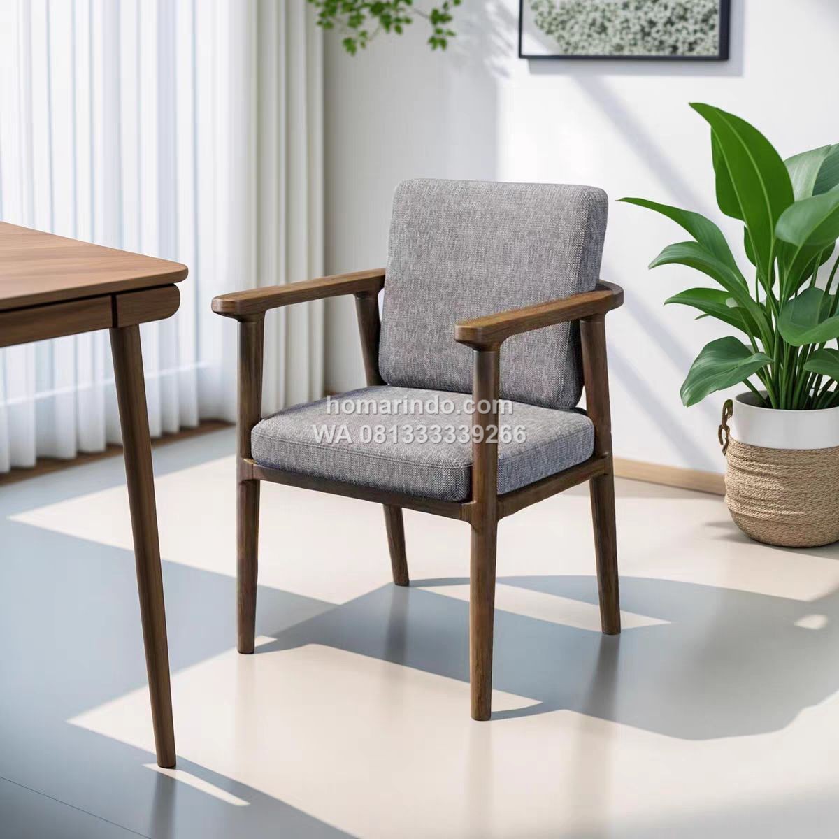 Kursi Cafe Armchair Kayu Jati Nyaman