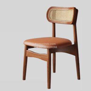 Kursi Cafe Kayu Jati Dudukan Jok Kulit Sintetis