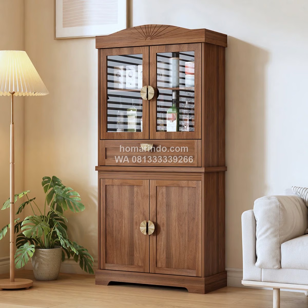 Lemari Hias Kayu Jati Klasik Modern