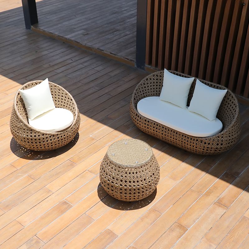 Sofa Conversation Outdoor Rotan Sintetis Dengan Bantalan