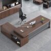 Meja Direksi Klasik Minimalis L Shape Warna Coklat