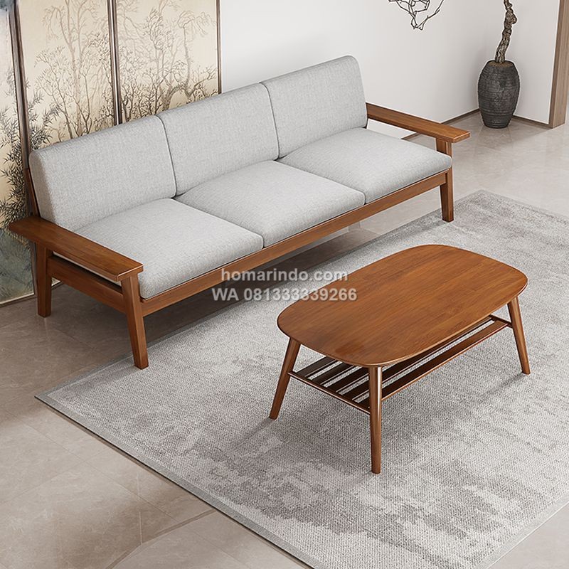 Kursi Tamu Kayu Jati Dengan Bantalan Yang Nyaman