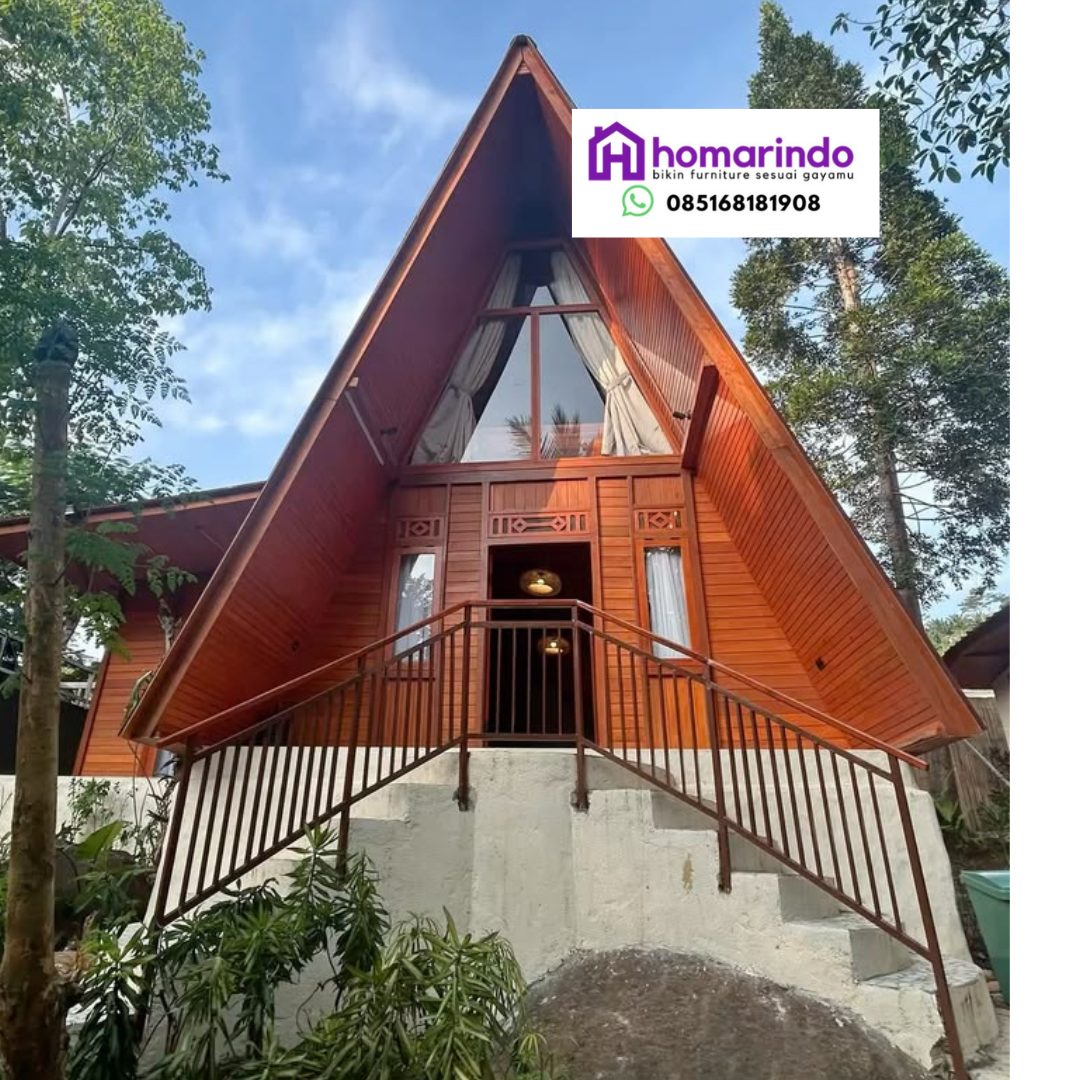 Rumah Segitiga Kayu Jati Klasik