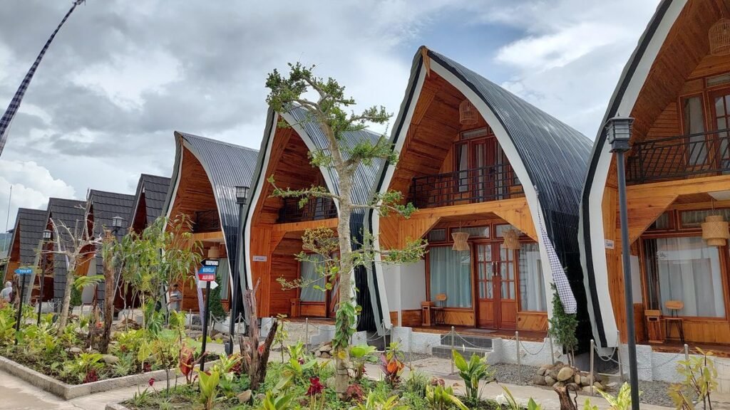 5 Keunggulan Memilih Rumah Lumbung Kayu Jati untuk Investasi Masa Depan 2 ab7d78d8a64cc3e353de7ff267f5c757