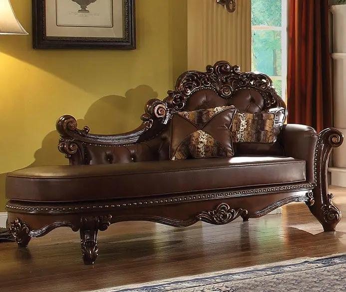 6 Detail Sofa yang Membuat Furniture Terlihat Eksklusif di Mata Tamu 5 6 Detail Sofa