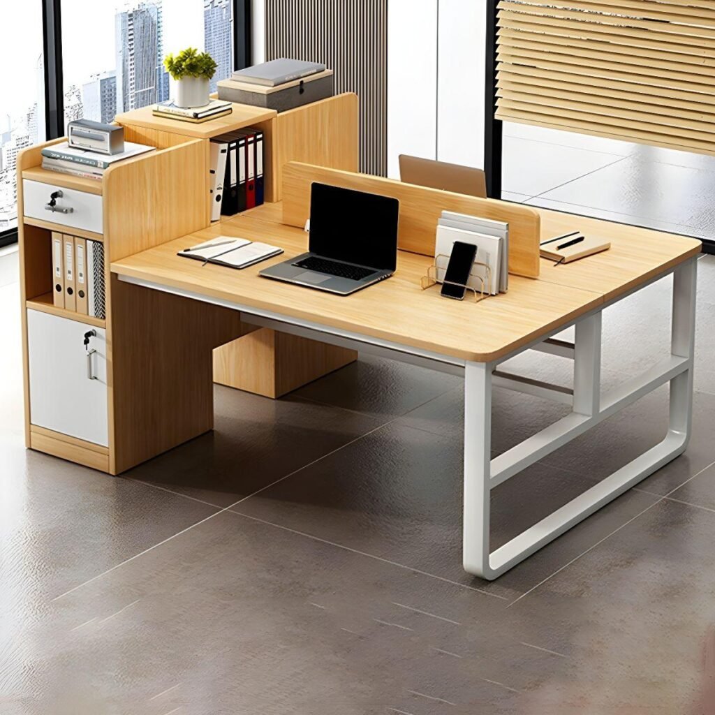 6 Tren Meja Staff Kantor yang Cocok untuk Interior Modern 5 6 Tren Meja Staff Kantor