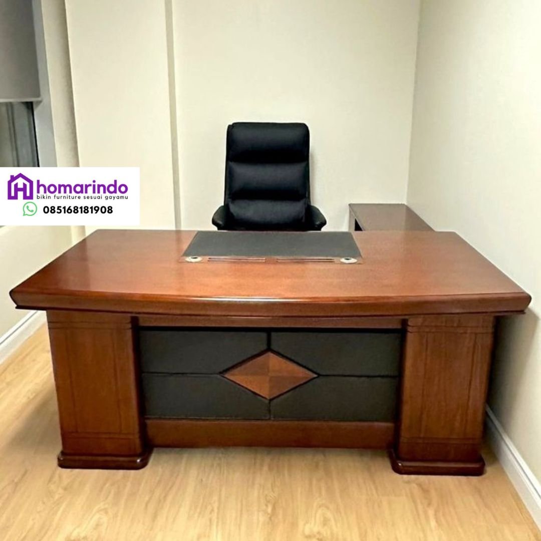 Meja Direktur Minimalis L-Shape Kayu Jati Karya Jepara