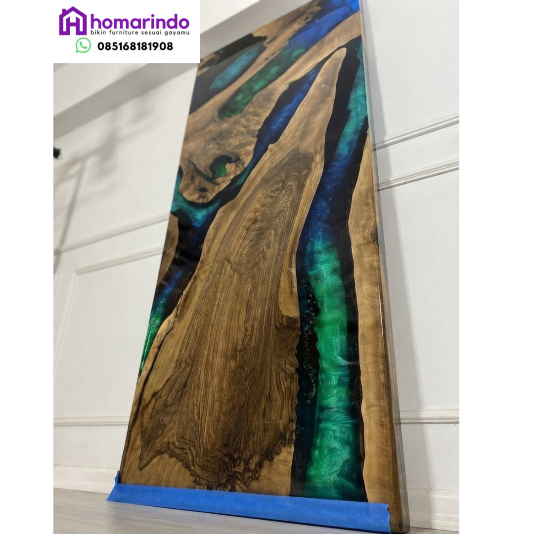 Pintu Resin Kayu Jati Kombinasi Mewah untuk Hunian Elegan Pintu Resin Kayu Jati Kombinasi Mewah untuk Hunian Elegan